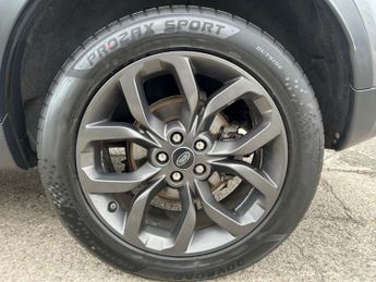 LAND ROVER DISCOVERY SPORT 2.0 TD4 Landmark SUV 5dr Diesel Auto 4WD Euro 6 (s/s) (180 ps)