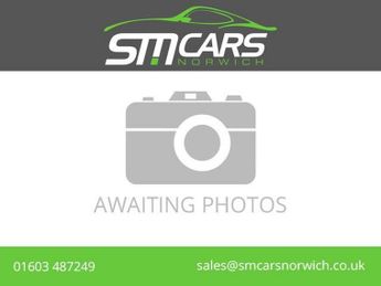 Volvo V40 2.0 D4 R-Design Lux Nav Hatchback 5dr Diesel Manual Euro 6 (s/s)