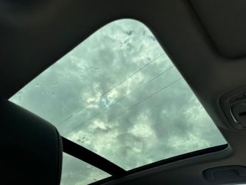 MG MG ZS 72.6kWh Trophy Long Range SUV 5dr Electric Auto (156 ps)