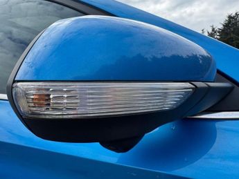 MG MG ZS 72.6kWh Trophy Long Range SUV 5dr Electric Auto (156 ps)