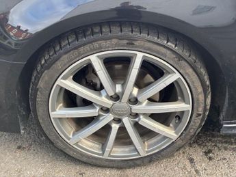 AUDI A3 1.0 TFSI 30 Black Edition Sportback 5dr Petrol Manual Euro 6 (s/