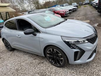 Renault Clio 1.0 TCe techno Hatchback 5dr Petrol Manual Euro 6 (s/s) (90 ps)