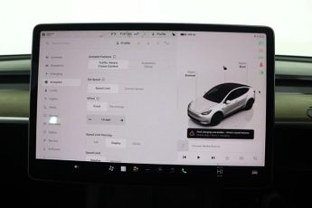 TESLA MODEL Y Auto RWD 5dr