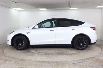 TESLA MODEL Y Auto RWD 5dr