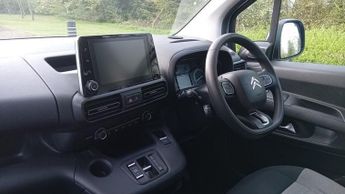 CITROEN E-BERLINGO 50kWh Feel XL MPV 5dr Electric Auto (7.4kW Charger) (136 ps).*7 