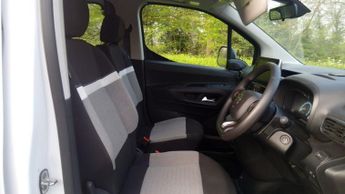 CITROEN E-BERLINGO 50kWh Feel XL MPV 5dr Electric Auto (7.4kW Charger) (136 ps).*7 