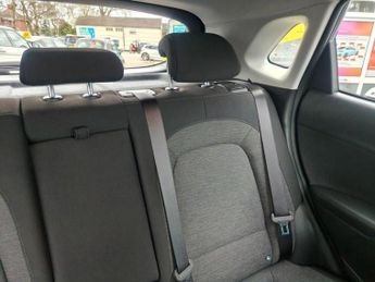 HYUNDAI KONA 64kWh Premium SUV 5dr Electric Auto (10.5kW Charger) (204 ps)