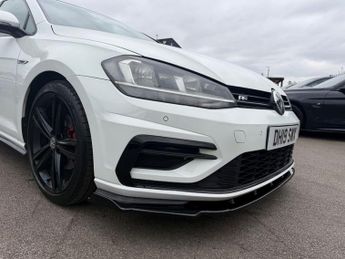 VOLKSWAGEN GOLF 2.0 TDI R-Line Hatchback 5dr Diesel DSG Euro 6 (s/s) (150 ps)