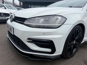 VOLKSWAGEN GOLF 2.0 TDI R-Line Hatchback 5dr Diesel DSG Euro 6 (s/s) (150 ps)