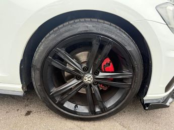 VOLKSWAGEN GOLF 2.0 TDI R-Line Hatchback 5dr Diesel DSG Euro 6 (s/s) (150 ps)