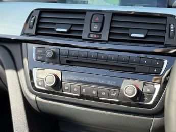 BMW 4 SERIES 2.0 420d M Sport Convertible 2dr Diesel Auto Euro 6 (s/s) (190 p