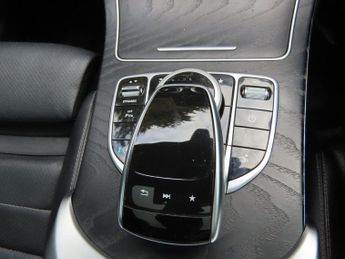 MERCEDES-BENZ C-CLASS 2.1 C220d AMG Line (Premium) Coupe 2dr Diesel G-Tronic+ Euro 6 (