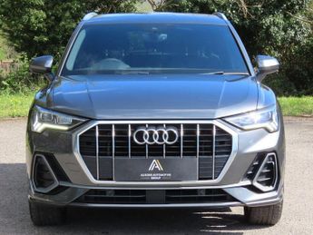AUDI Q3 1.5 TFSI CoD 35 S line S Tronic Euro 6 (s/s) 5dr