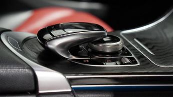 MERCEDES-BENZ GLC 2.1 GLC250d AMG Line (Premium Plus) Coupe 5dr Diesel G-Tronic 4M