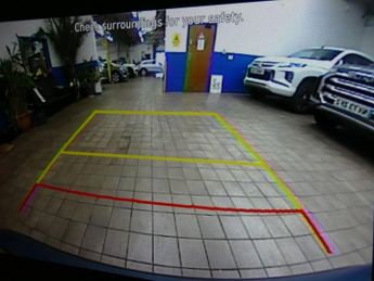 HYUNDAI KONA 64kWh Premium SE SUV 5dr Electric Auto (7kW Charger) (204 ps)