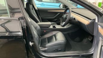 TESLA Model 3 Saloon 4dr Electric Auto RWD (241 bhp)