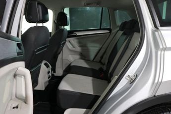 VOLKSWAGEN TIGUAN 2.0 TDI Match SUV 5dr Diesel DSG 4Motion Euro 6 (s/s) (150 ps)
