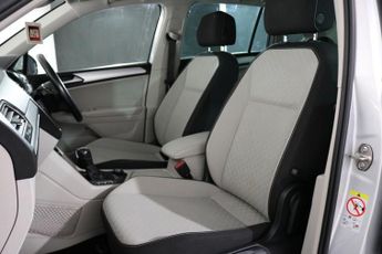 VOLKSWAGEN TIGUAN 2.0 TDI Match SUV 5dr Diesel DSG 4Motion Euro 6 (s/s) (150 ps)