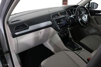 VOLKSWAGEN TIGUAN 2.0 TDI Match SUV 5dr Diesel DSG 4Motion Euro 6 (s/s) (150 ps)
