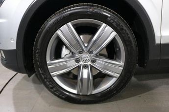 VOLKSWAGEN TIGUAN 2.0 TDI Match SUV 5dr Diesel DSG 4Motion Euro 6 (s/s) (150 ps)