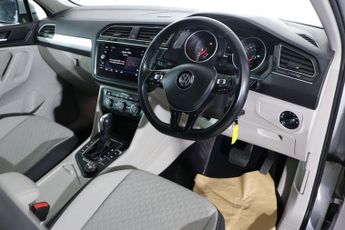VOLKSWAGEN TIGUAN 2.0 TDI Match SUV 5dr Diesel DSG 4Motion Euro 6 (s/s) (150 ps)