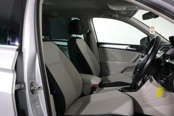VOLKSWAGEN TIGUAN 2.0 TDI Match SUV 5dr Diesel DSG 4Motion Euro 6 (s/s) (150 ps)