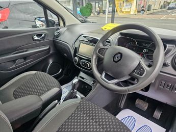 RENAULT CAPTUR AUTOMATIC 1.2 TCe ENERGY Dynamique Nav SUV 5dr Petrol EDC Euro 6