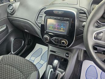 RENAULT CAPTUR AUTOMATIC 1.2 TCe ENERGY Dynamique Nav SUV 5dr Petrol EDC Euro 6