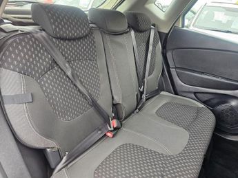 RENAULT CAPTUR AUTOMATIC 1.2 TCe ENERGY Dynamique Nav SUV 5dr Petrol EDC Euro 6