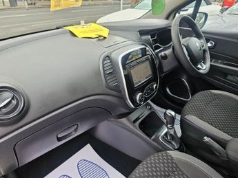 RENAULT CAPTUR AUTOMATIC 1.2 TCe ENERGY Dynamique Nav SUV 5dr Petrol EDC Euro 6