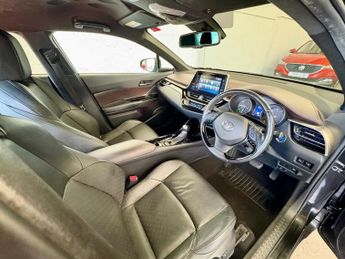 TOYOTA C-HR 1.8 VVT-h Excel SUV 5dr Petrol Hybrid CVT Euro 6 (s/s) (122 ps)