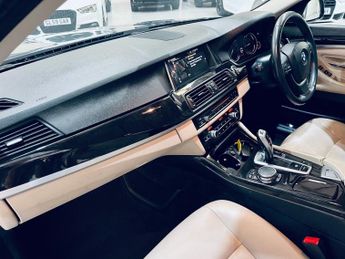BMW 5 SERIES 2.0 520d Luxury Saloon 4dr Diesel Auto Euro 6 (s/s) (190 ps)