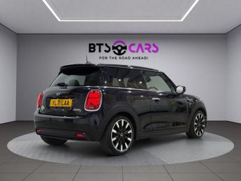 MINI Electric Hatch Cooper SE 32.6kWh Level 3 Hatchback 3dr Electric Auto (184 ps)