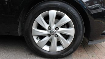 VAUXHALL CORSA 1.4i ecoTEC Design Hatchback 5dr Petrol Easytronic Euro 6 (s/s) 