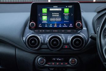 NISSAN JUKE 1.0 DIG-T N-Connecta SUV 5dr Petrol DCT Auto Euro 6 (s/s) (117 p