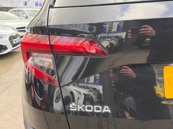 SKODA KAROQ 1.0 TSI GPF SE L SUV 5dr Petrol DSG Euro 6 (s/s) (115 ps)