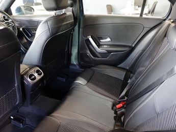 MERCEDES-BENZ A-CLASS 1.5 A180d Sport (Executive) Hatchback 5dr Diesel 7G-DCT Euro 6 (