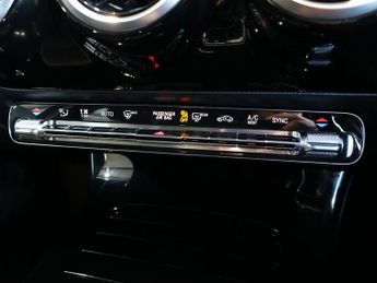 MERCEDES-BENZ A-CLASS 1.5 A180d Sport (Executive) Hatchback 5dr Diesel 7G-DCT Euro 6 (