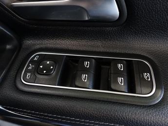 MERCEDES-BENZ A-CLASS 1.5 A180d Sport (Executive) Hatchback 5dr Diesel 7G-DCT Euro 6 (