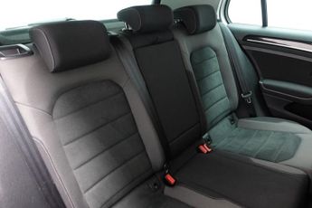 VOLKSWAGEN GOLF 2.0 TDI GT Hatchback 5dr Diesel DSG Euro 6 (s/s) (150 ps)