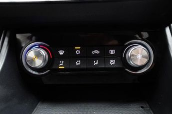 MG MG ZS 44.5kWh Excite SUV 5dr Electric Auto (143 ps)