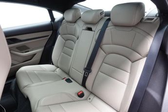 PORSCHE TAYCAN Performance Plus 93.4kWh Saloon 4dr Electric Auto RWD (11kW Char