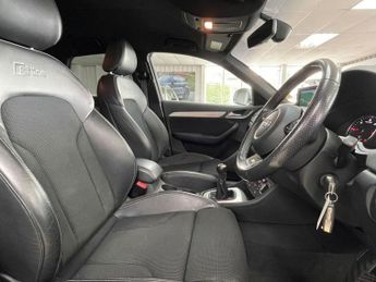 AUDI Q3 2.0 TDI S line Edition SUV 5dr Diesel Manual quattro Euro 6 (s/s