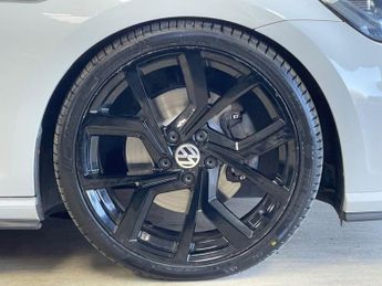 VOLKSWAGEN GOLF 2.0 TDI GTD Hatchback 5dr Diesel DSG Euro 6 (s/s) (184 ps)