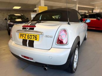 MINI ROADSTER 1.6 Cooper Convertible 2dr Petrol Auto Euro 6 (122 ps)