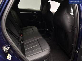 AUDI A3 1.5 TFSI 35 S line Sportback 5dr Petrol S Tronic Euro 6 (s/s) (1