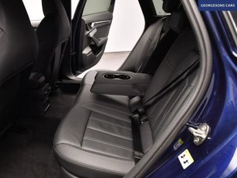 AUDI A3 1.5 TFSI 35 S line Sportback 5dr Petrol S Tronic Euro 6 (s/s) (1