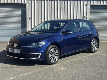 Volkswagen Golf 35.8kWh e-Golf Hatchback 5dr Electric Auto (136 ps)