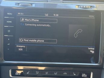 VOLKSWAGEN E-GOLF 35.8kWh e-Golf Hatchback 5dr Electric Auto (136 ps)