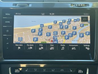 VOLKSWAGEN E-GOLF 35.8kWh e-Golf Hatchback 5dr Electric Auto (136 ps)